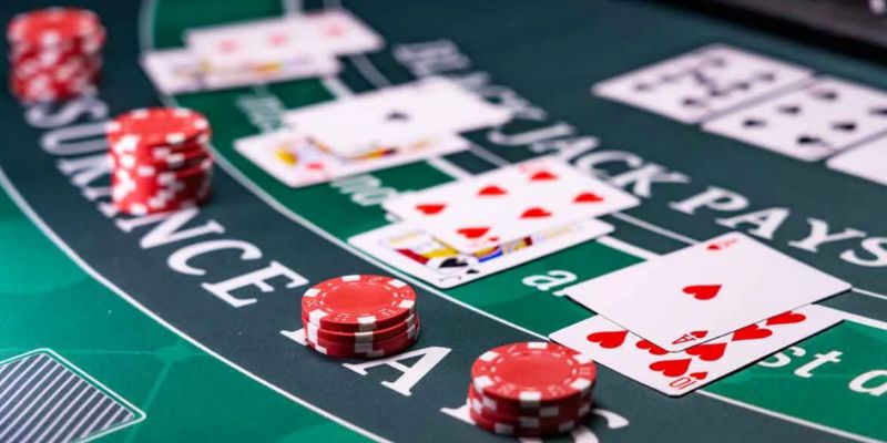 Blackjack Vic88: Trải nghiệm luật cược, mẹo đánh hay 4 chơi bài blackjack
